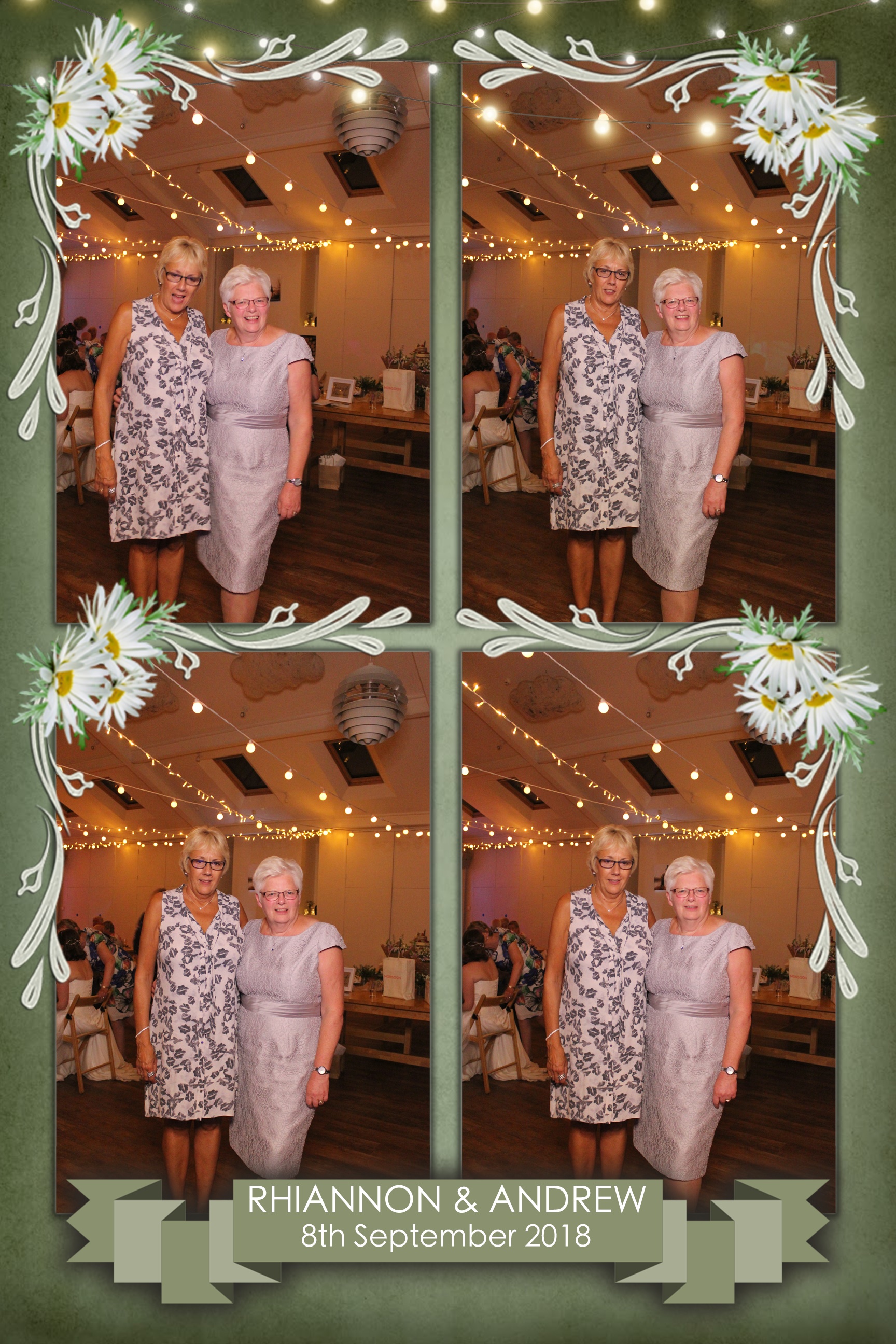 Rhiannon & Andrew's Wedding | View more photos from the event at images.mobile-photo-booth.com/u/MobilePhotoBoothUK/Rhiannon-Andrews-Wedding